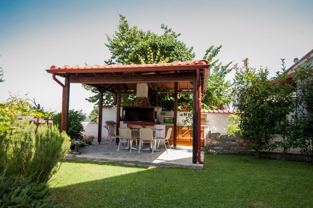 Dioni Houses Paralia Panteleimonos Exterior foto